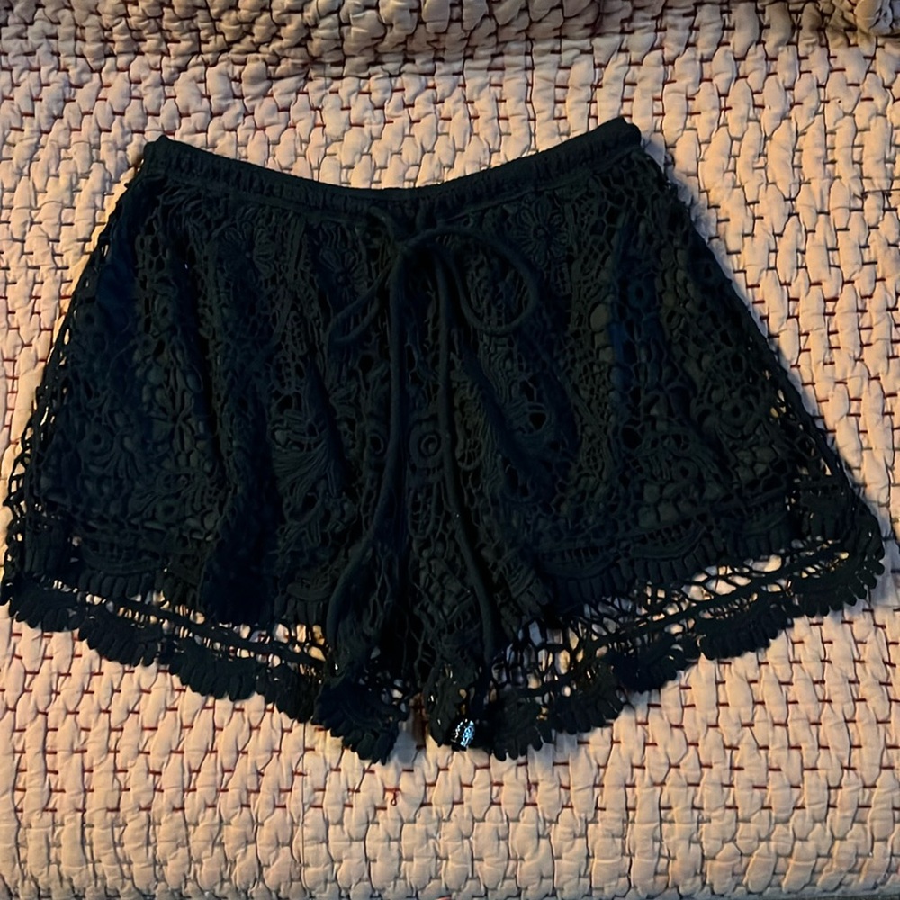 Satiny Lacy Black Quinn Short Shorts Size Small
